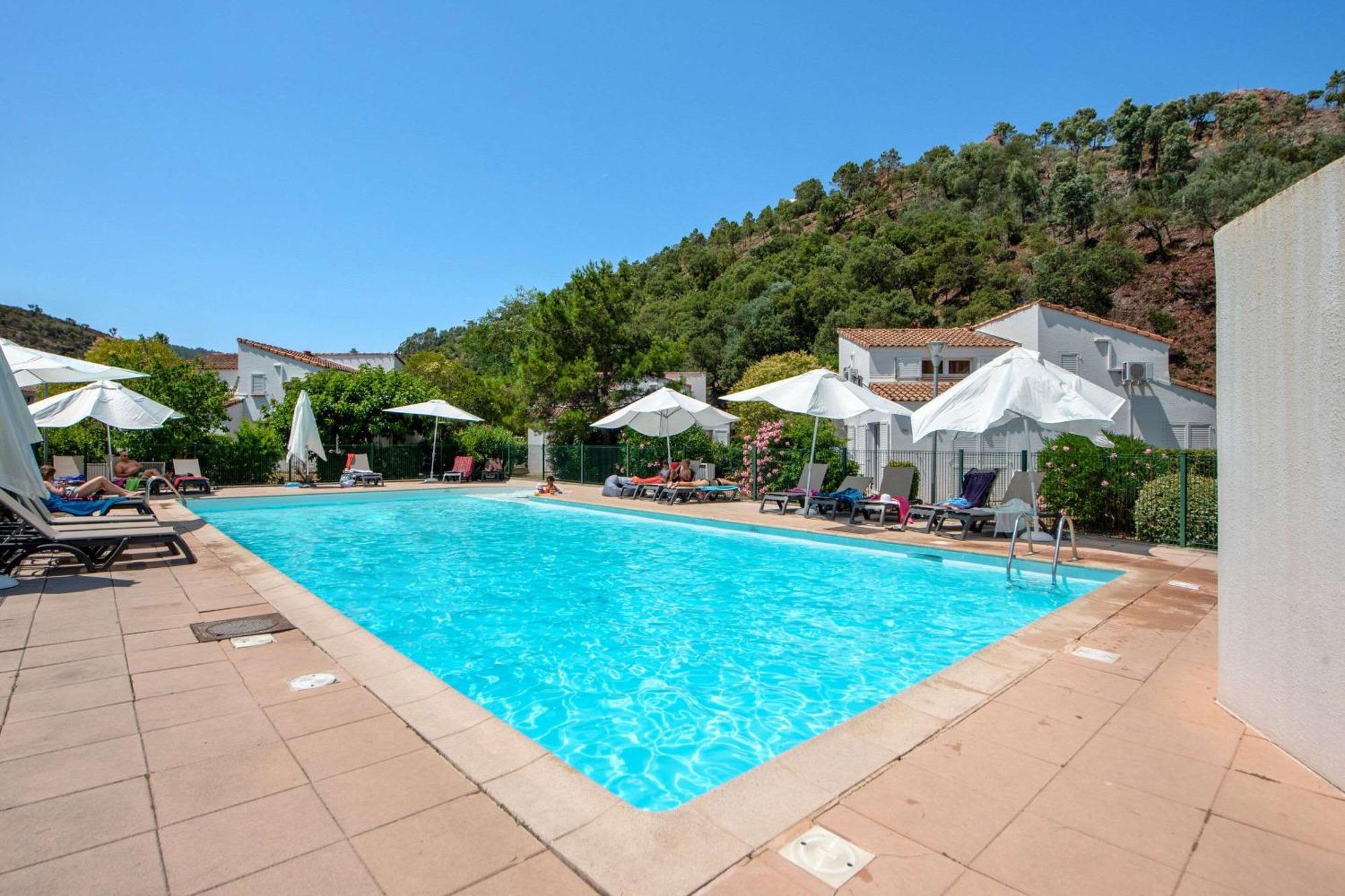 Comfort Aparthotel Mandelieu La Napoule Village Kültér fotó